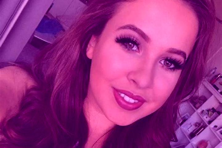 Avery, 28, a black grey-eyed latina companion based in Villaciervos. Offering 69, A-Level, Girlfriend Experience, Domination, Erotic Massage. Available for i...