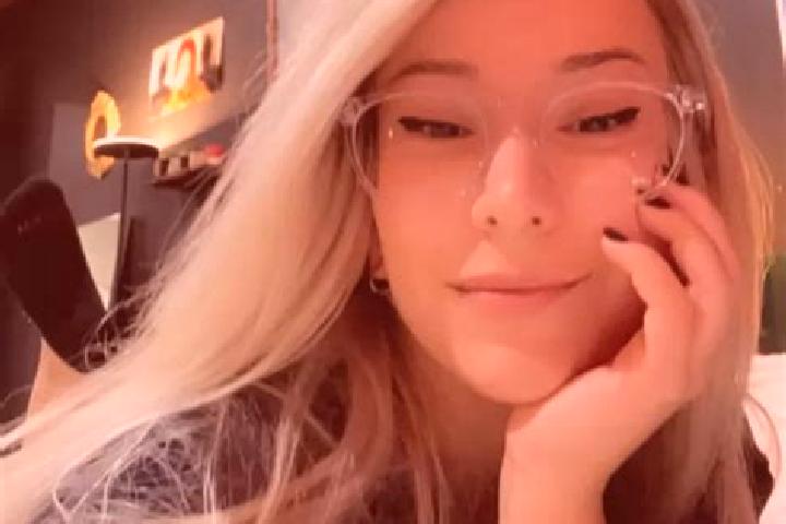 Avery, 28, a blonde amber-eyed ebony companion based in Sankt Veit an der Glan. Offering Duos, Prostate Massage, Couples, CIM. Available for incall and outca...