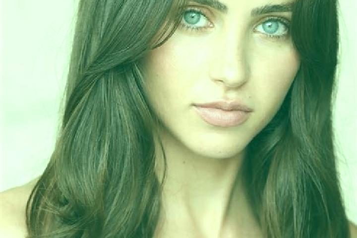 Avery, 28, a brunette blue-eyed caucasian companion based in Baure. Offering Party Girl, Massage, Dinner Date, Roleplay. Available for incall and outcall, ov...
