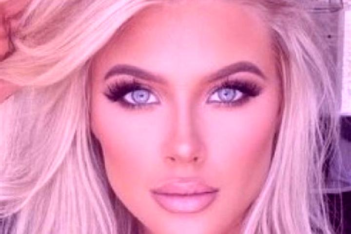 Avery, 28, a platinum blonde amber-eyed mediterranean companion based in Rocca Pia. Offering Deep French Kissing, BDSM, A-Level, Striptease. Available for in...