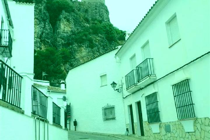 Avery, 28 — Escort in Frades de la Sierra, Spain