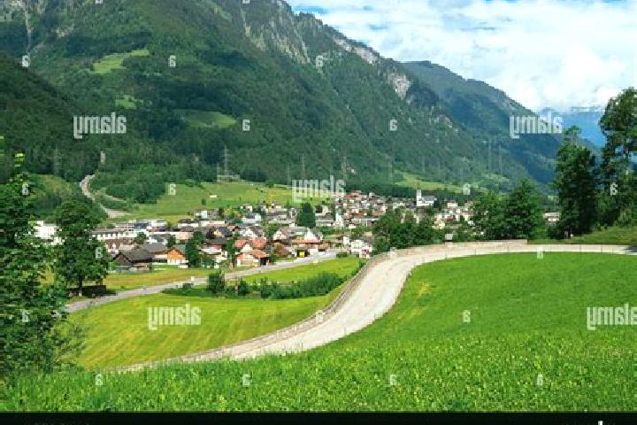 Avery, 28 — Escort in Linthal, Switzerland