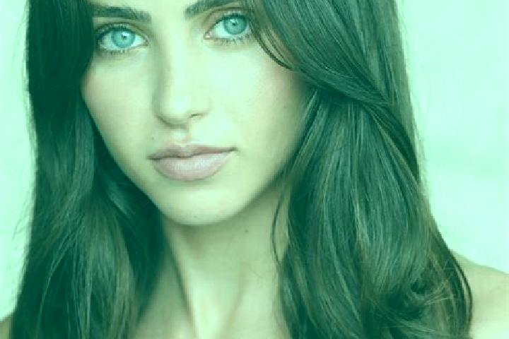 Avery, 29, a brunette brown-eyed mixed companion based in Pechora. Offering GFE, Overnight. Available for incall and outcall, day and evening dates.