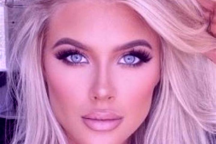 Avery, 29, a platinum blonde amber-eyed asian companion based in Vydrany. Offering Overnight, Prostate Massage, Couples. Available for incall and outcall, da...