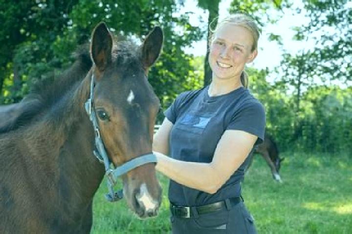 Avery, 29 — Escort in Fargau-Pratjau, Germany