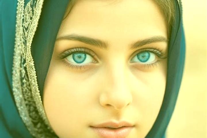 Avery, 30, a auburn blue-eyed middle eastern companion based in Dawbon. Offering Overnight, Roleplay, Duos, Dinner Date, 69. Available for incall and outcall...