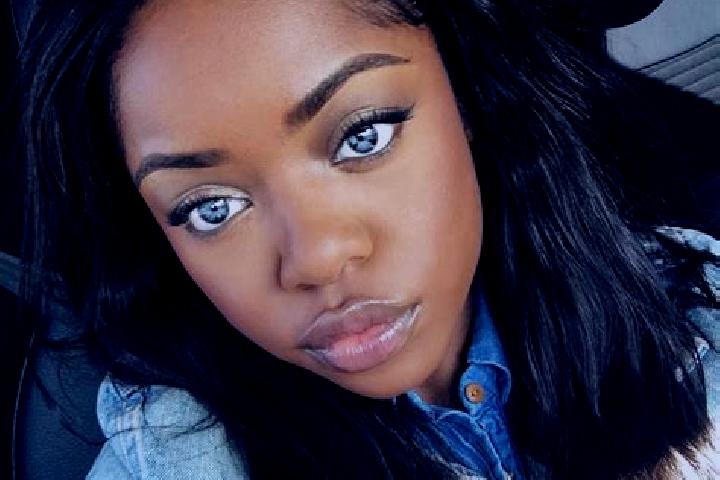 Avery, 30, a red blue-eyed ebony companion based in Quilombo. Offering Overnight, Erotic Massage, OWO, Couples. Available for incall and outcall, overnight b...