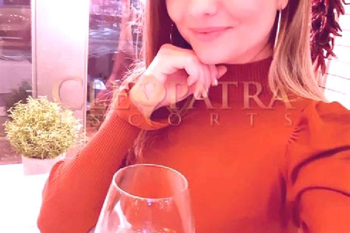 Avery, 30, a red dark-eyed mixed companion based in Potsgrove. Offering Striptease, GFE, Dinner Date, Massage, Couples. Available for incall and outcall, ove...