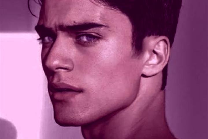 Avery, 30, a red grey-eyed slavic companion based in Yamen. Offering Prostate Massage, OWO. Available for incall and outcall, day and evening dates.