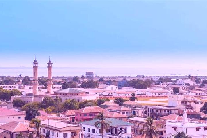 Avery, 30 — Escort in Jiffin, Gambia