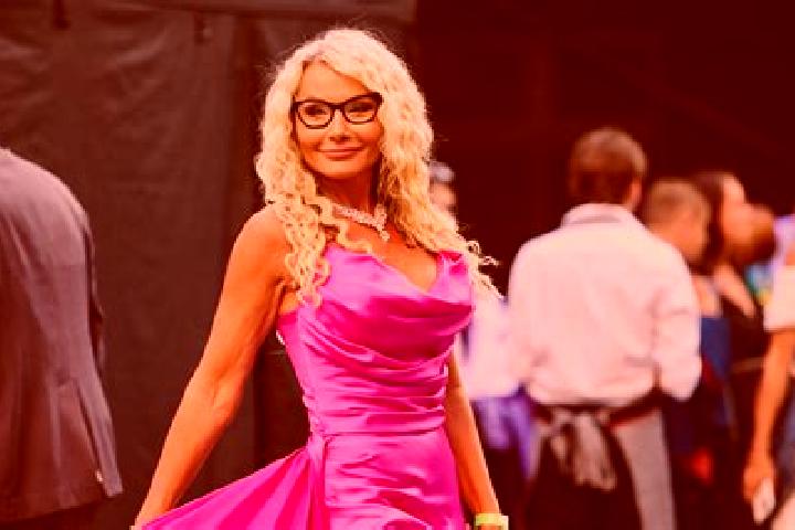 Avery, 30 — Escort in Kobylnice, Czech Republic