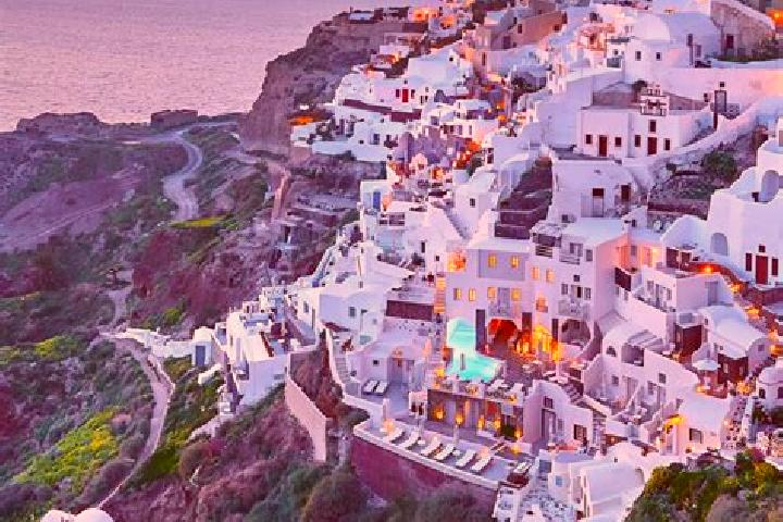 Avery, 30 — Escort in Kymina, Greece