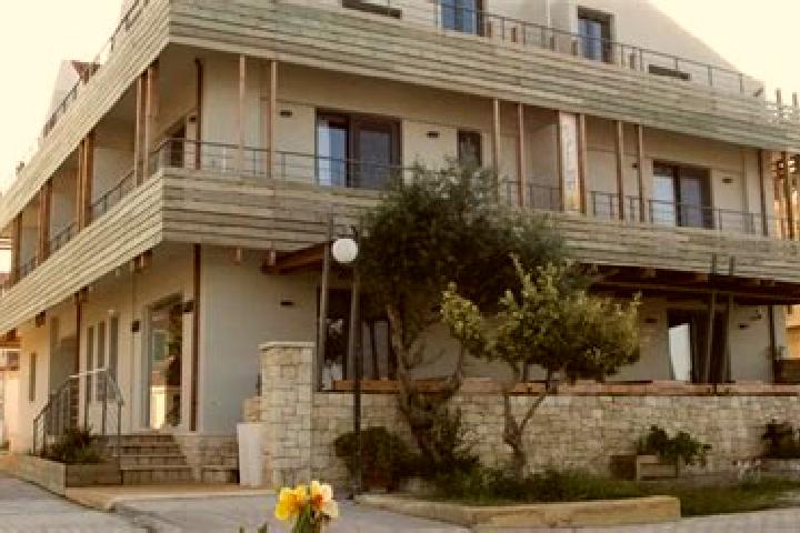 Avery, 30 — Escort in Lixouri, Greece