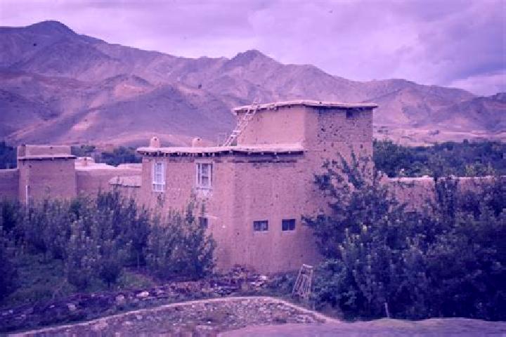 Avery, 30 — Escort in Mir Bachah Kot, Afghanistan