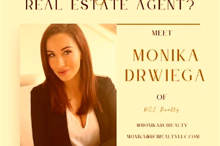 Avery, 30 — Escort in Schiller Park, United States