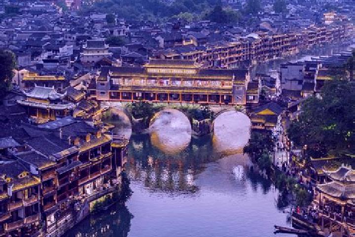 Avery, 30 — Escort in Wanling, China