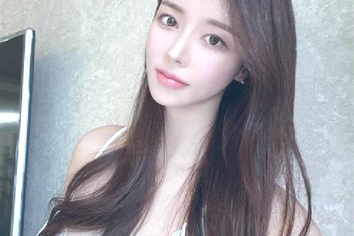 Avery, 30 — Escort in Xihuachi, China
