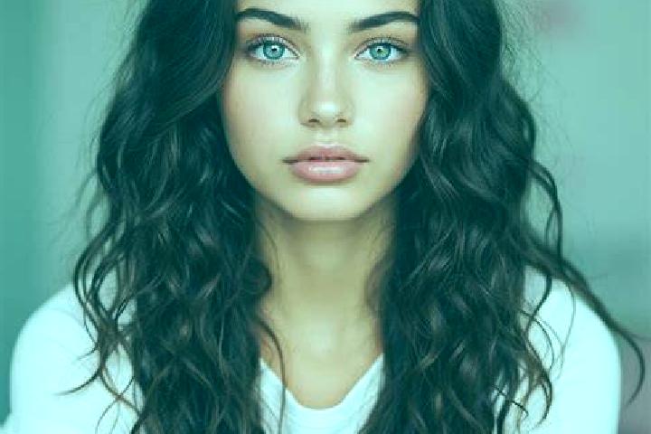 Avery, 31, a auburn hazel-eyed mediterranean companion based in Tlogoharum. Offering Domination, Girlfriend Experience. Available for incall and outcall, day...