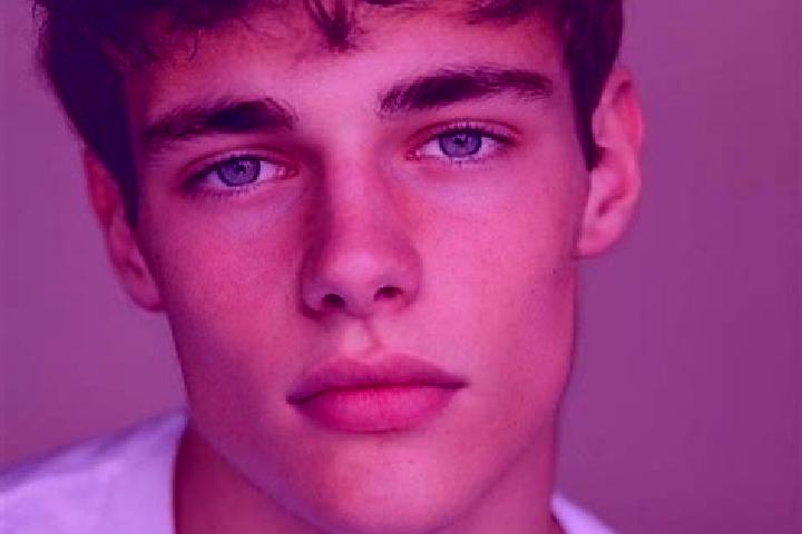 Avery, 31, a blonde brown-eyed caucasian companion based in Bahjoi. Offering OWO, Deep French Kissing, Overnight. Available for incall and outcall, day and e...
