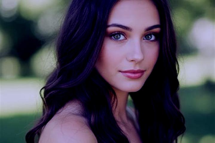 Avery, 31, a brunette hazel-eyed mediterranean companion based in Ostreznica. Offering Domination, Travel Companion, CIM, Couples. Available for incall and o...