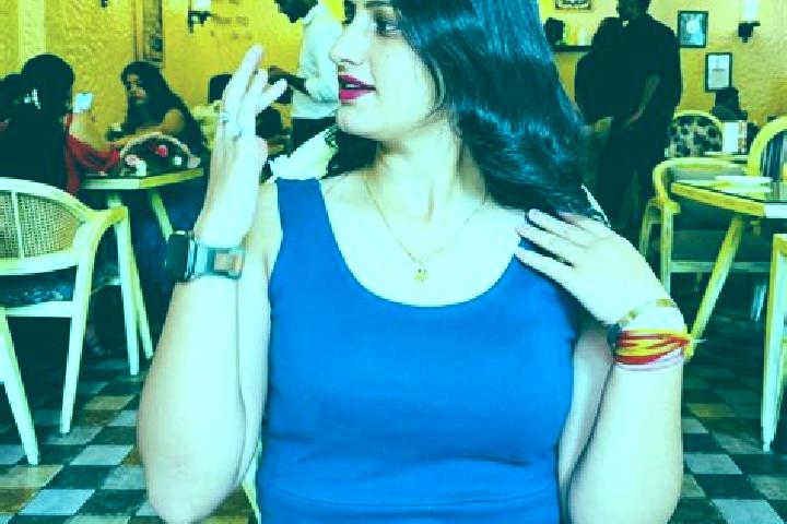 Avery, 31 — Escort in Chaupal, India