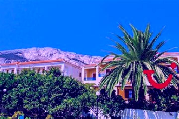 Avery, 31 — Escort in Kambos, Greece