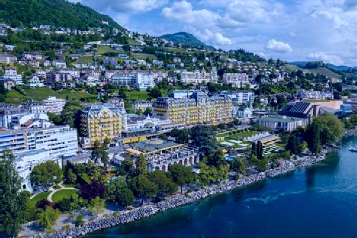 Avery, 31 — Escort in Montreux, Switzerland