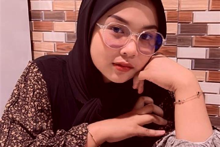 Avery, 31 — Escort in Sindangjaya, Indonesia