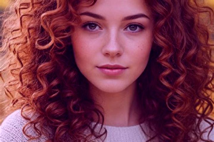 Avery, 32, a auburn grey-eyed slavic companion based in Radis. Offering Tantra, Travel Companion, Dinner Date, A-Level, OWO. Available for incall and outcall...
