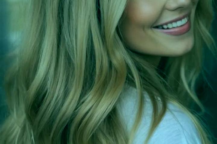Avery, 32, a blonde hazel-eyed caucasian companion based in Sonzay. Offering Overnight, Duos, Striptease. Available for incall and outcall, overnight booking...