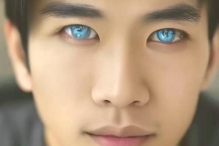 Avery, 32, a brunette blue-eyed asian companion based in Janapria. Offering Domination, OWO, A-Level, Fetish. Available for incall and outcall, overnight boo...