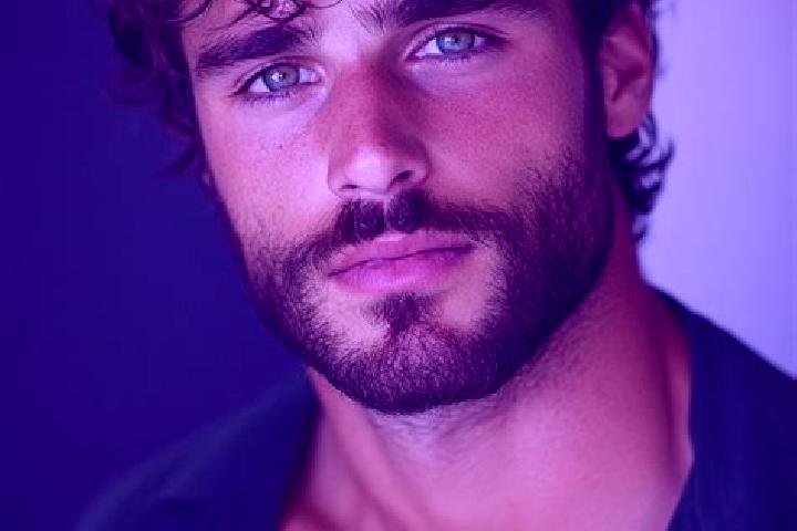 Avery, 32, a brunette green-eyed slavic companion based in Progreso de Alvaro Obregon. Offering Roleplay, Dinner Date, Striptease, Prostate Massage. Availabl...