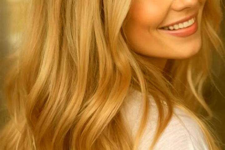 Avery, 32, a dark blonde hazel-eyed european companion based in Ketane. Offering Massage, 69, Duos. Available for incall and outcall, day and evening dates.