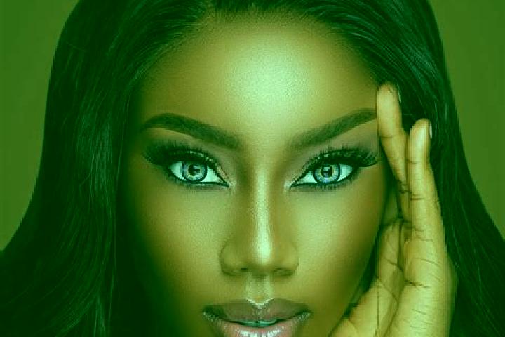 Avery, 32, a red blue-eyed ebony companion based in Rautavaara. Offering Fetish, Girlfriend Experience, Striptease, Tantra. Available for incall and outcall,...