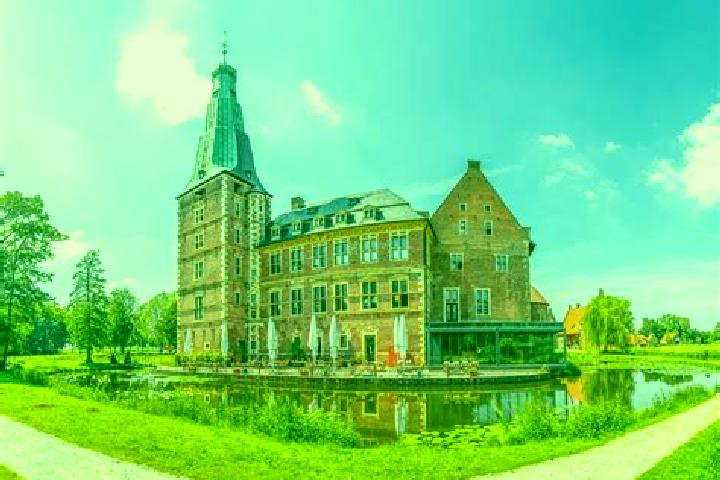 Avery, 32 — Escort in Hennef (Sieg), Germany