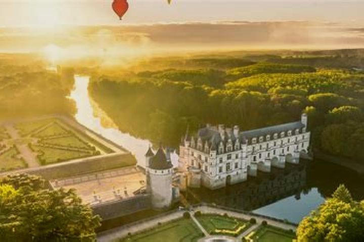 Avery, 32 — Escort in Noyant-de-Touraine, France