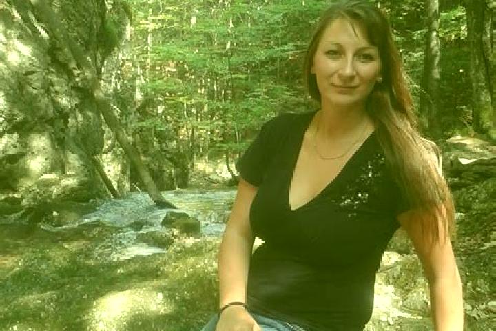 Avery, 32 — Escort in Otterfing, Germany