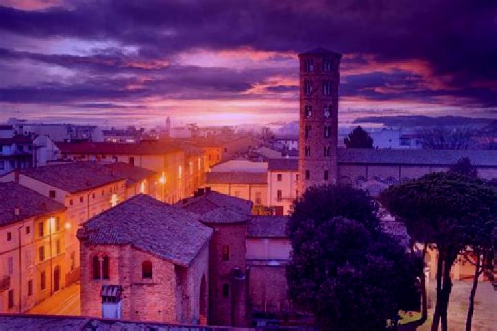 Avery, 32 — Escort in Pisignano, Italy