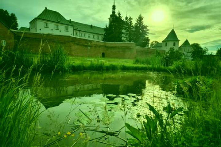 Avery, 32 — Escort in Przychojec, Poland