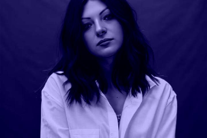 Avery, 32 — Escort in Vyshnii Dubovets, Ukraine