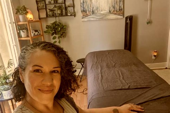 Avery, 33, a black green-eyed caucasian companion based in Castion. Offering Striptease, Massage, Duos, Dinner Date. Available for incall and outcall, day an...