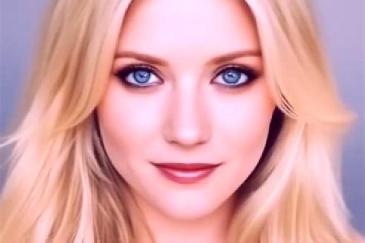 Avery, 33, a blonde amber-eyed indian companion based in Casteldaccia. Offering Duos, 69, A-Level. Available for incall and outcall, day and evening dates.