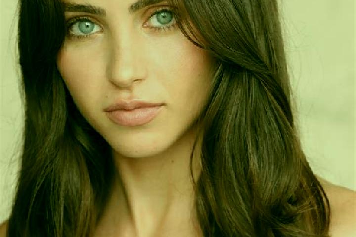 Avery, 33, a brunette blue-eyed middle eastern companion based in Pavlovo. Offering Tantra, Overnight, Erotic Massage, Domination. Available for incall and o...
