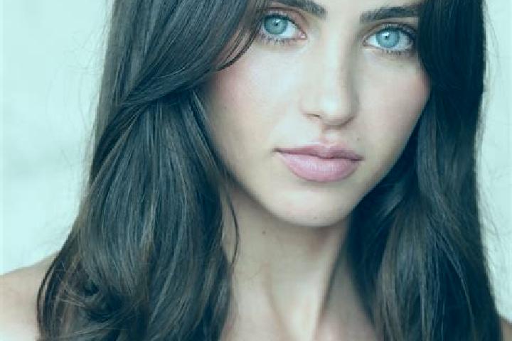 Avery, 33, a brunette grey-eyed mixed companion based in Novi. Offering Tantra, Girlfriend Experience, A-Level, Striptease. Available for incall and outcall,...