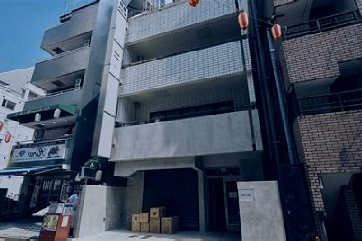 Avery, 33 — Escort in Hamamatsucho, Japan