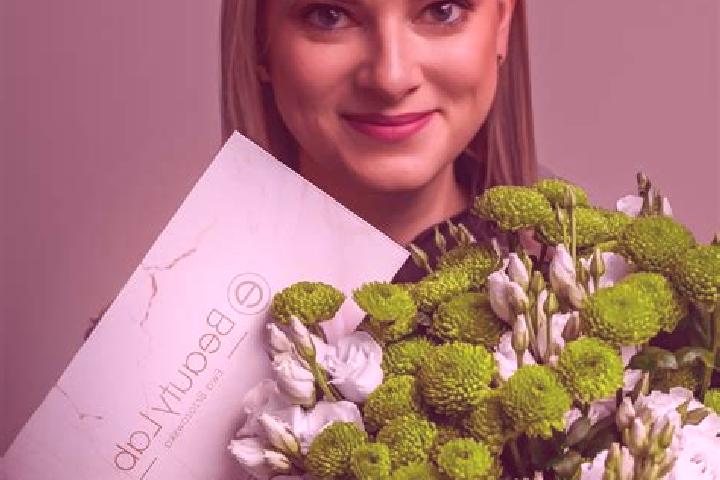 Avery, 33 — Escort in Rzeczyca Ziemianska, Poland