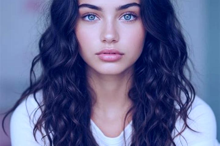 Avery, 34, a auburn hazel-eyed mediterranean companion based in Atmanai. Offering Overnight, Fetish, Erotic Massage, Massage. Available for incall and outcal...