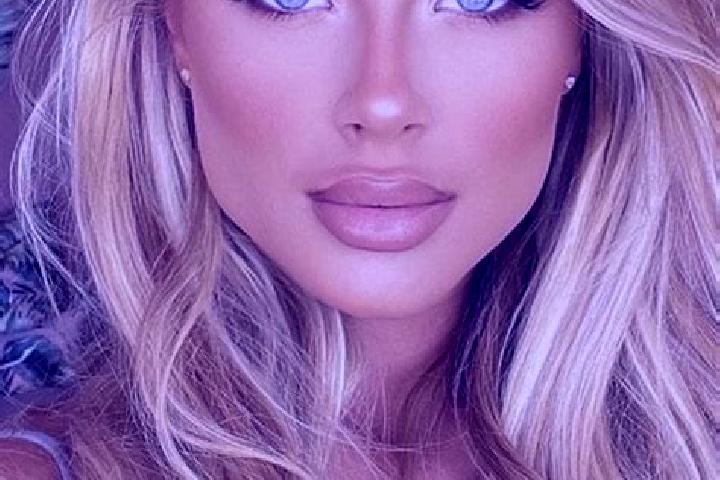 Avery, 34, a blonde hazel-eyed latina companion based in Pipla. Offering CIM, Party Girl, Dinner Date, Massage. Available for incall and outcall, day and eve...