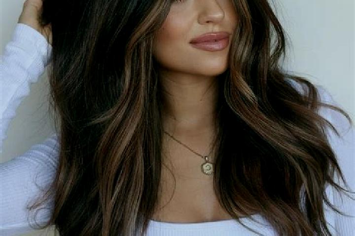Avery, 34, a chestnut dark-eyed mediterranean companion based in Pangal Sur. Offering Overnight, Girlfriend Experience, Deep French Kissing, Dinner Date, Duo...