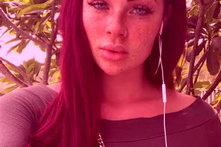 Avery, 34, a red green-eyed slavic companion based in Noidans-le-Ferroux. Offering Travel Companion, Tantra, Deep French Kissing. Available for incall and ou...